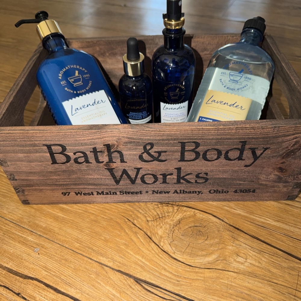 Bath & Body Works Aromatherapy Lavender Body Wash & Lotion Oil Mist & Oil Box
